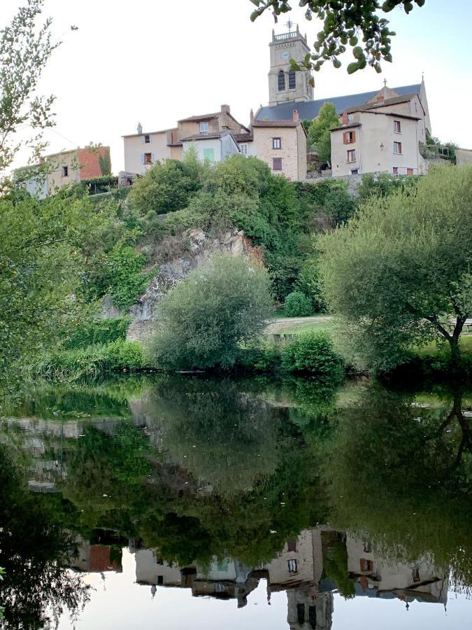 Gite Du Moulin Toucan Berneuil  Esterno foto
